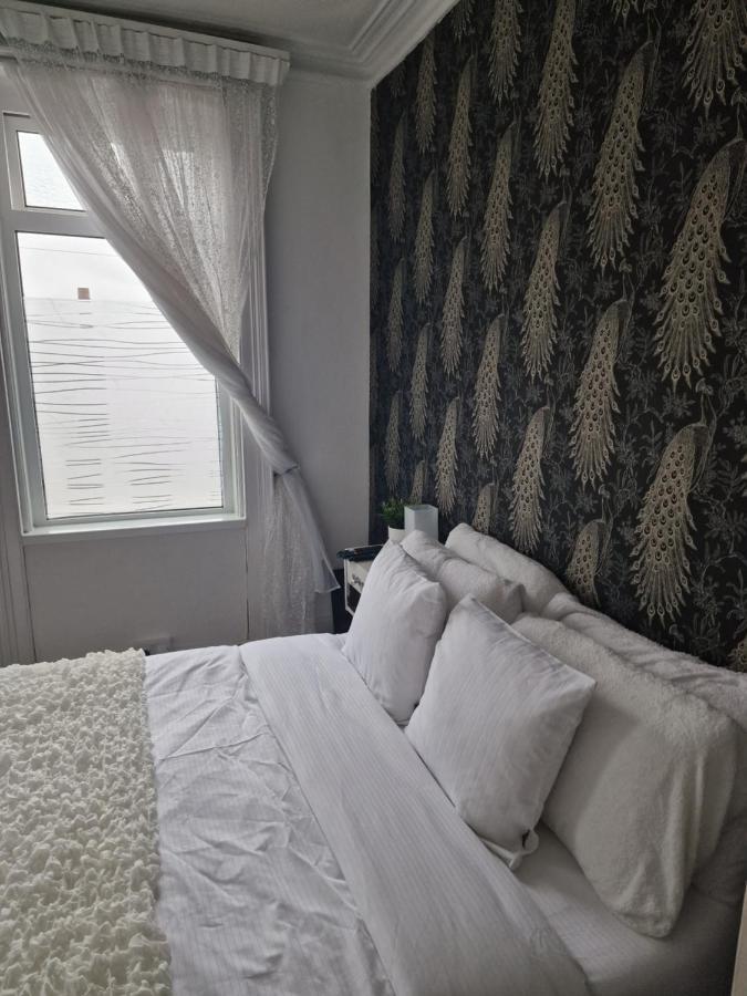 Double Rooms, Free Continental Breakfast, Pics And Full Address Sent After Booking, 2 Miles To City Centre Belfast Ngoại thất bức ảnh