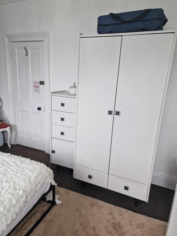 Double Rooms, Free Continental Breakfast, Pics And Full Address Sent After Booking, 2 Miles To City Centre Belfast Ngoại thất bức ảnh